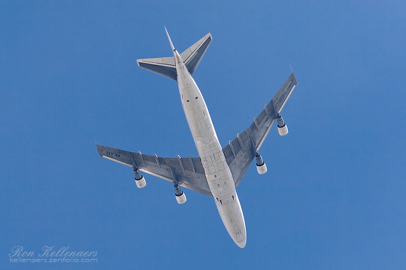 B747 departure route